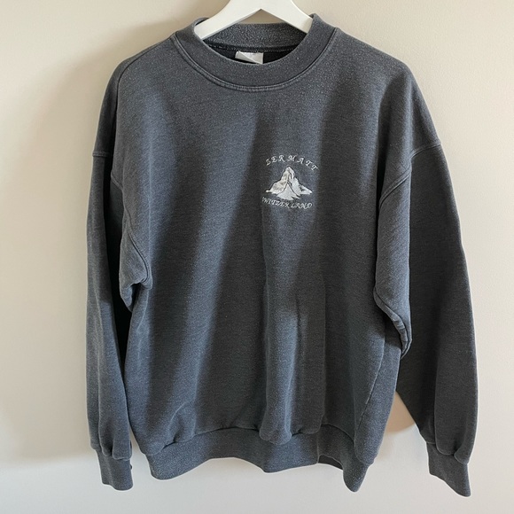 Vintage Dark Grey Zermatt Switzerland Oversized Mountain Sweatshirt Size Large - Picture 1 of 5